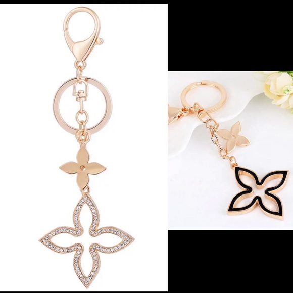 Clover Bag Charm, perfect with Louis Vuitton bags - Picture 6 of 15